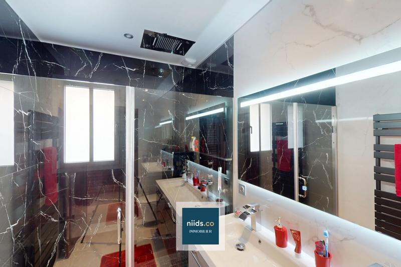 Maison - 157 m² - 5 pièces