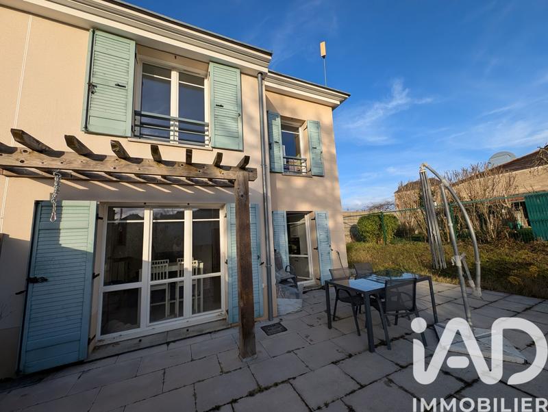 Maison - 88 m² - 4 pièces