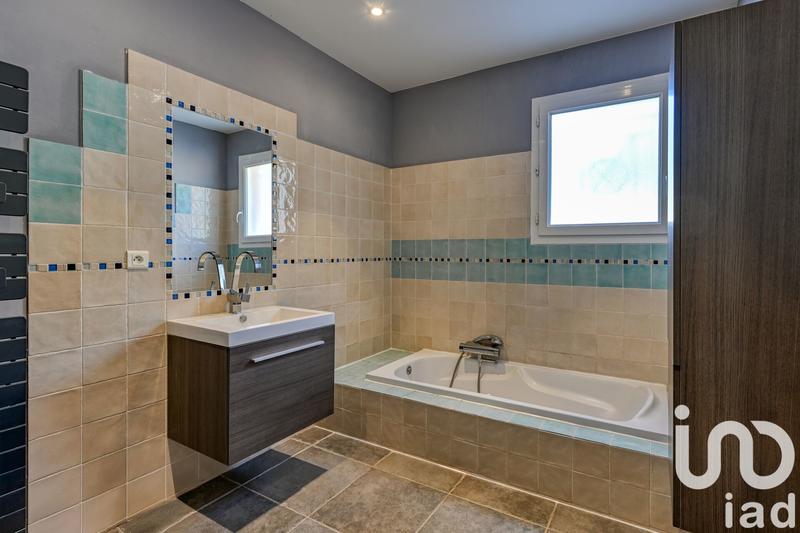 Maison - 148 m² - 6 pièces