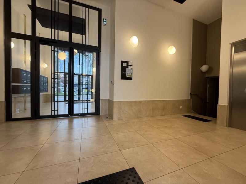 Appartement - 74 m² - 3 pièces