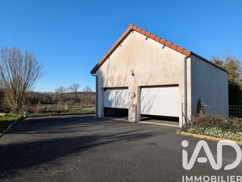 Maison - 185 m² - 8 pièces