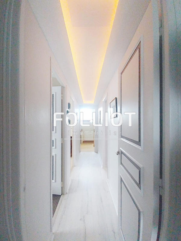 Maison - 156 m² - 7 pièces