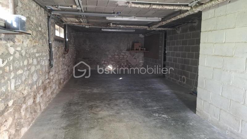 Maison - 192 m² - 9 pièces