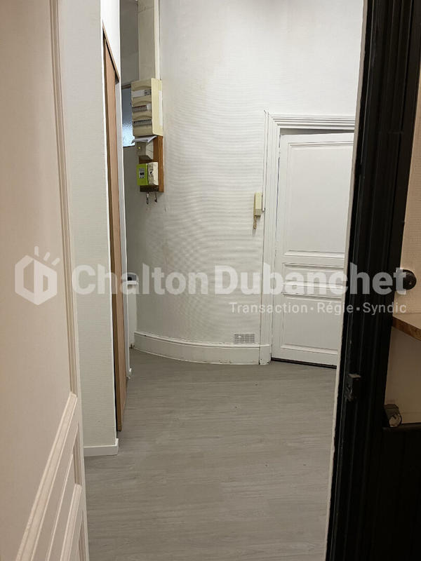 Local d'activités - 60 m² - 2 pièces