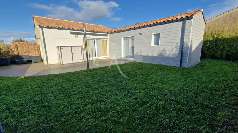 Maison - 108 m² - 6 pièces