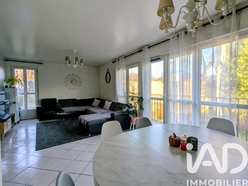 Maison - 105 m² - 6 pièces