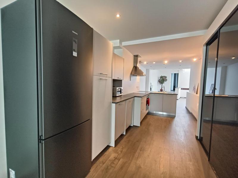 Appartement - 109 m² - 3 pièces