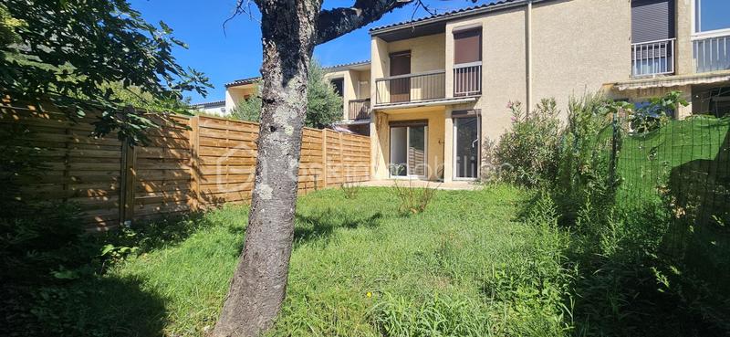 Maison jumelée - 84 m² - 4 pièces