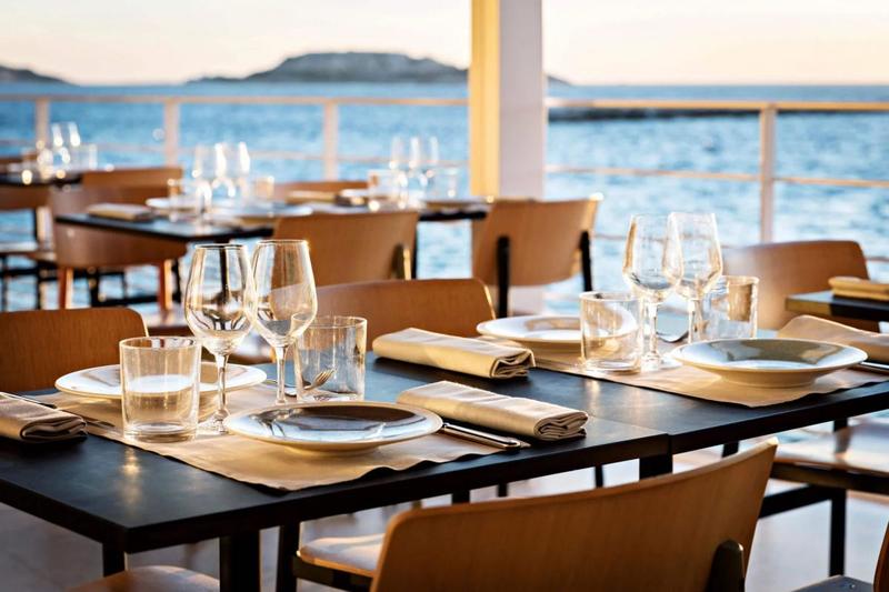 Appartement - 200 m² - 3 pièces