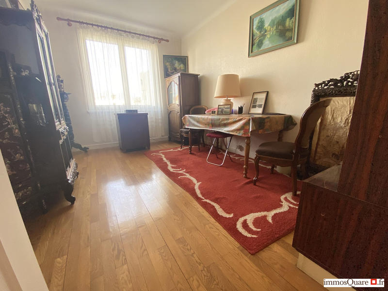 Appartement - 101 m² - 5 pièces