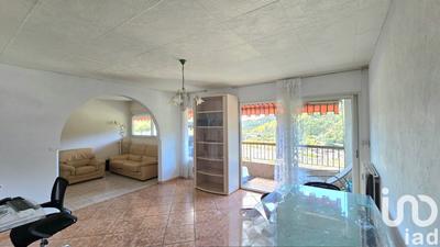 Appartement - 88 m² - 5 pièces