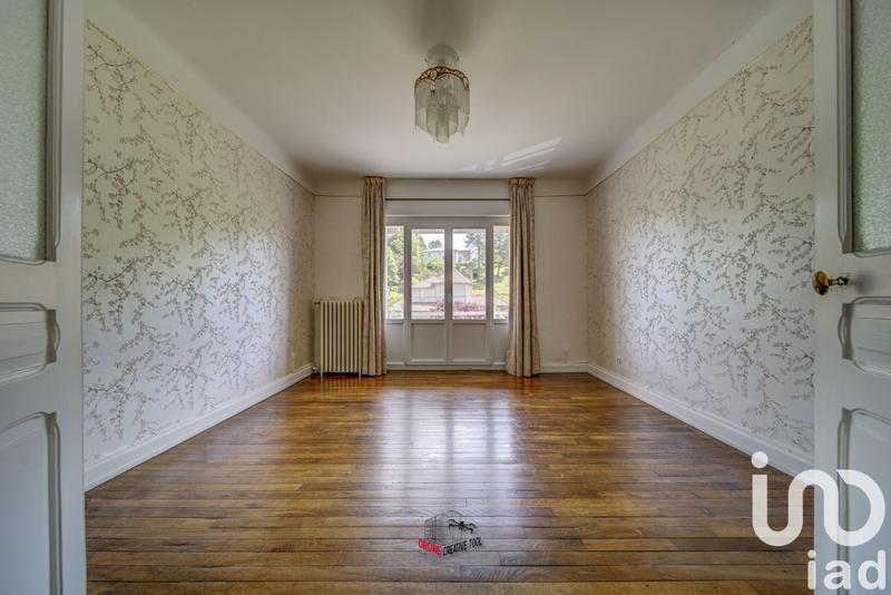 Maison - 193 m² - 8 pièces