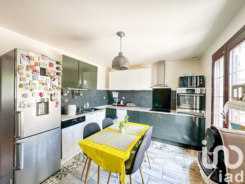 Maison - 110 m² - 6 pièces