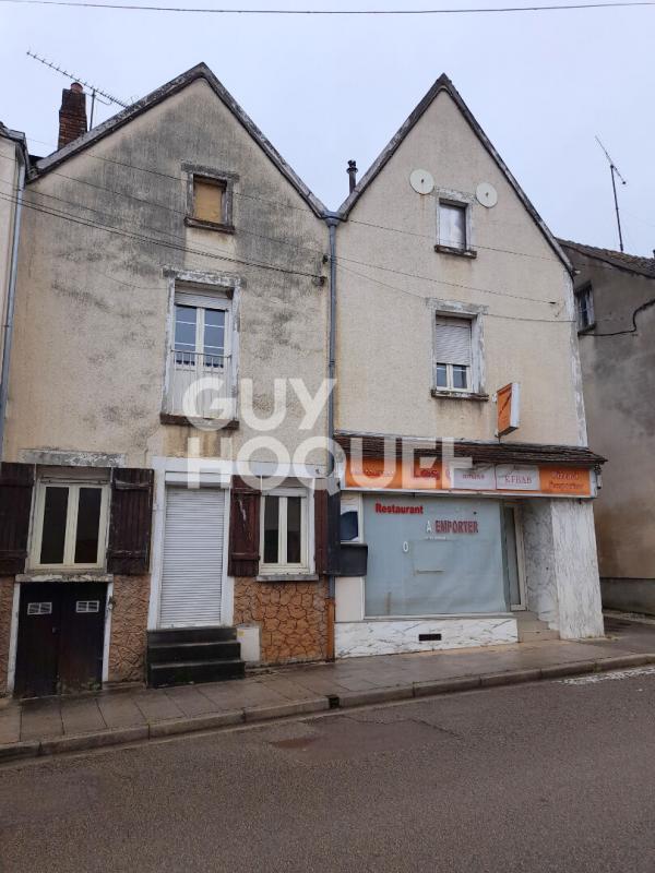 Immeuble - 180 m² - 6 pièces