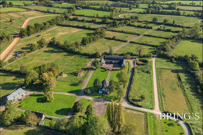 Maison - 200 m² - 6 pièces