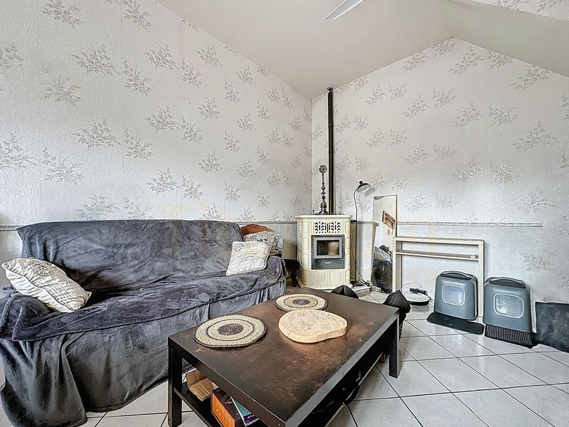 Maison - 96 m² - 3 pièces