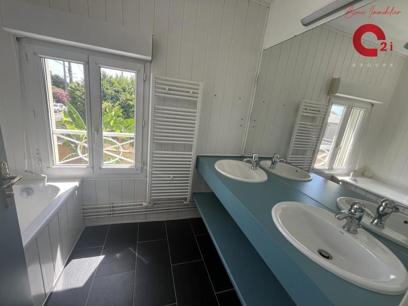 Immeuble - 403 m² - 11 pièces