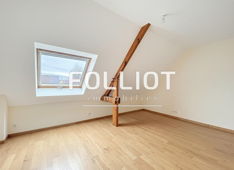 Maison - 137 m² - 6 pièces