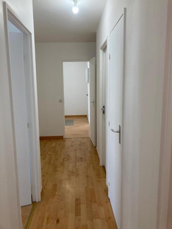 Appartement - 89 m² - 4 pièces