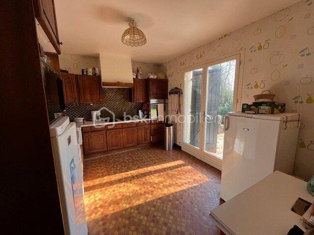 Pavillon - 144 m² - 7 pièces