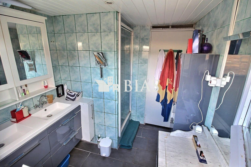 Maison - 138 m² - 5 pièces