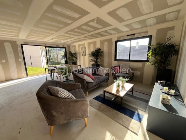 Maison - 150 m² - 5 pièces