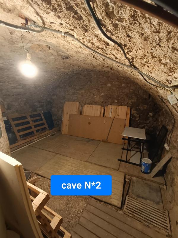 Local commercial - 119 m² - 5 pièces