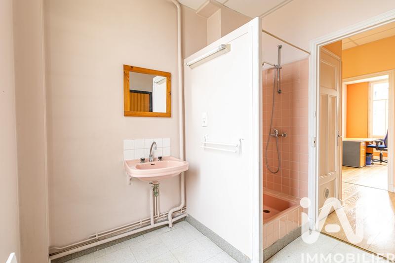 Appartement - 80 m² - 5 pièces