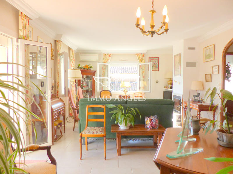 Maison - 160 m² - 5 pièces