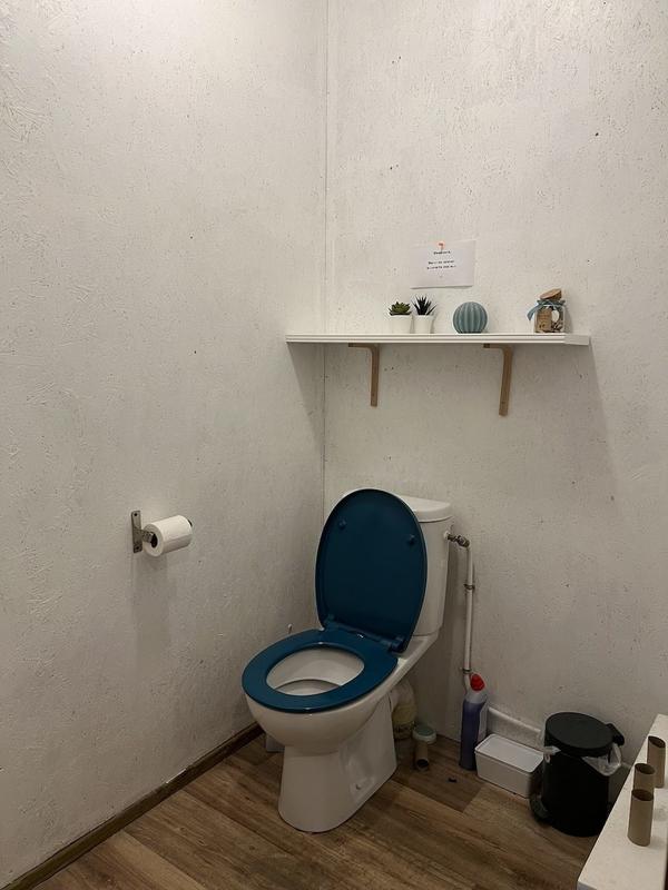 Local d'activités - 563 m² - 13 pièces