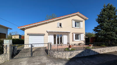 Maison - 108 m² - 6 pièces