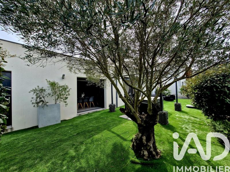 Maison - 123 m² - 4 pièces