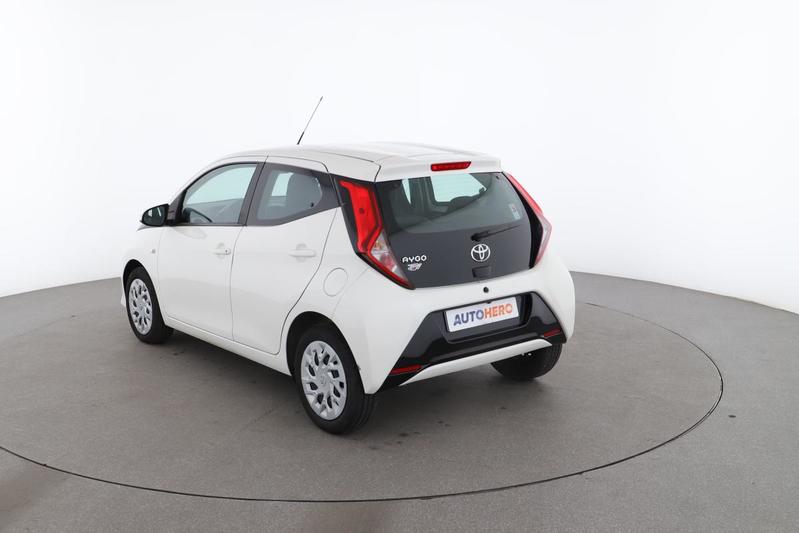 Toyota Aygo 1.0 Vvt-i X-Play 5p 72 ch