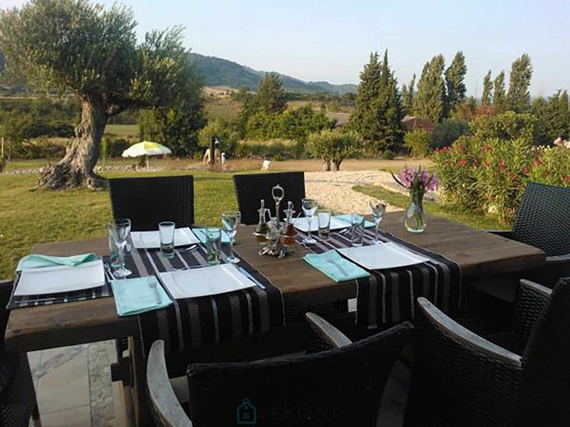 Maison - 313 m² - 11 pièces