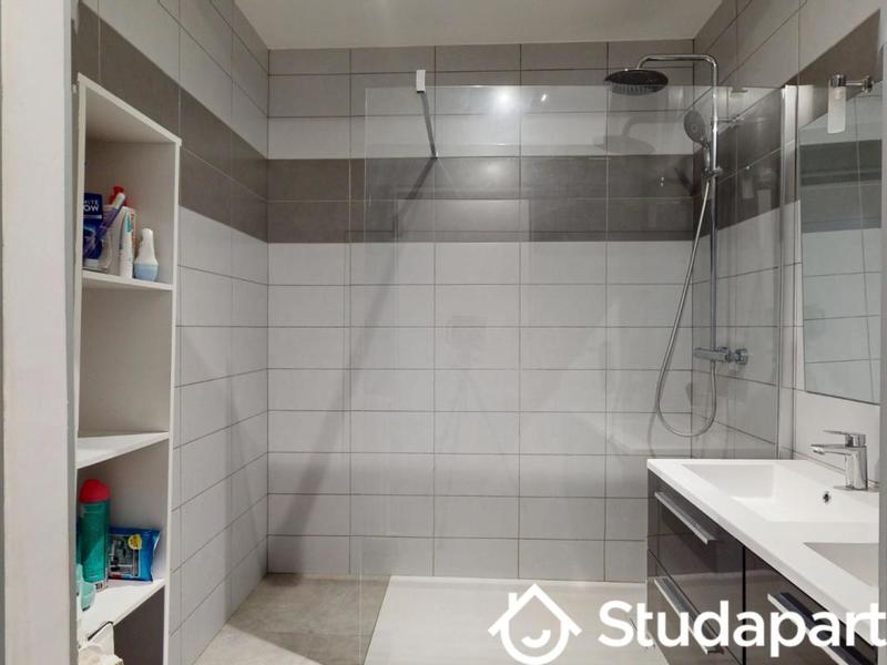 Chambre - 15 m² - 1 pièce