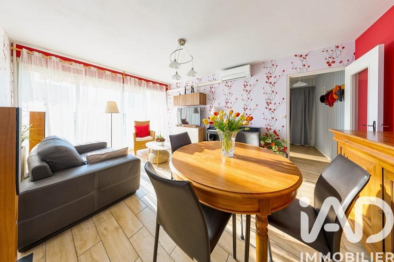 Appartement - 80 m² - 4 pièces