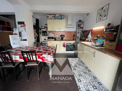Maison - 90 m² - 4 pièces
