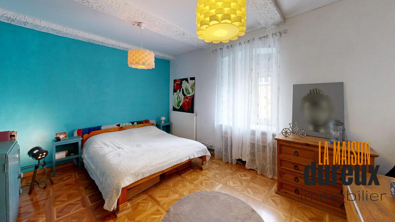 Appartement - 98 m² - 3 pièces