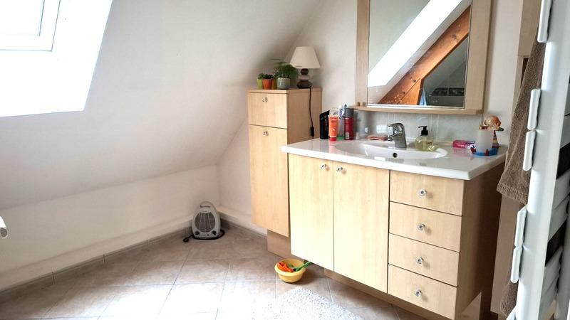 Demeure - 324 m² - 13 pièces