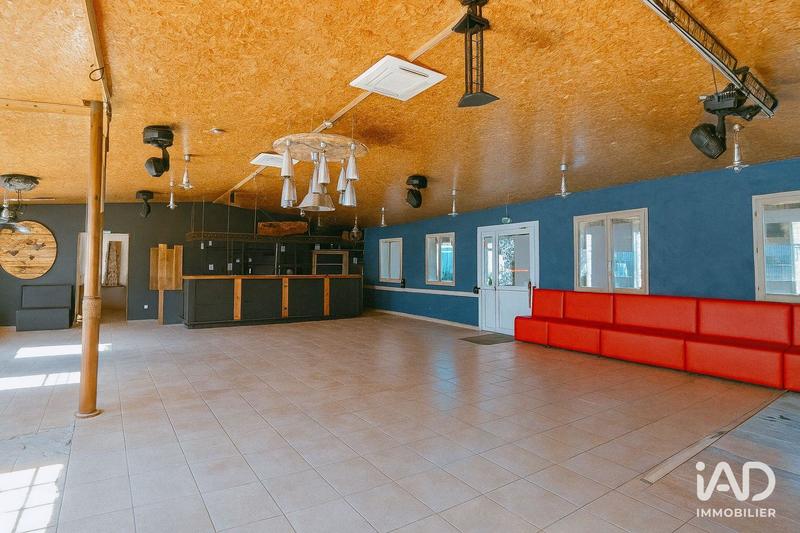 Local commercial - 930 m²