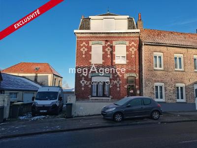 Maison - 110 m² - 6 pièces