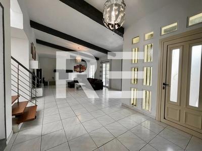 Villa - 170 m² - 6 pièces