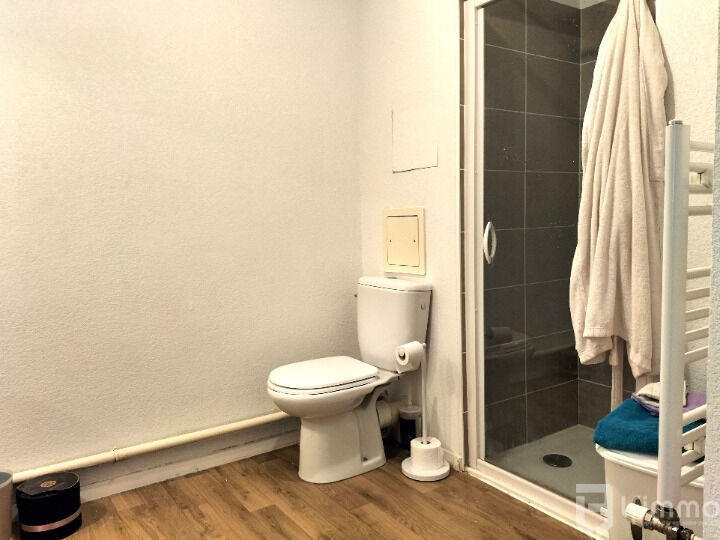 Studio - 27 m² - 1 pièce