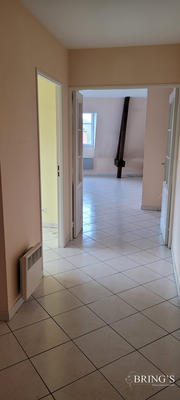 Appartement - 77 m² - 3 pièces