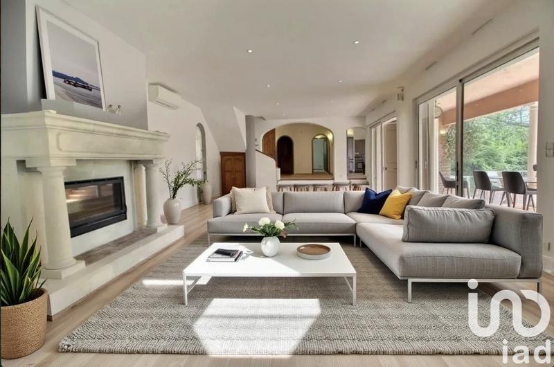 Maison de campagne - 240 m² - 5 pièces