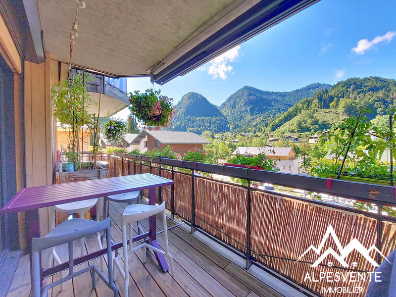 Appartement - 81 m² - 4 pièces