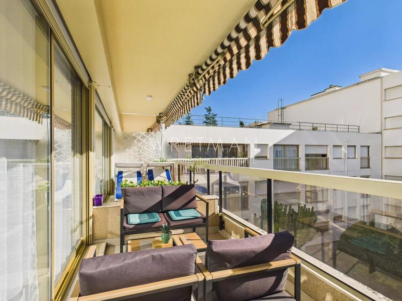 Appartement - 92 m² - 4 pièces