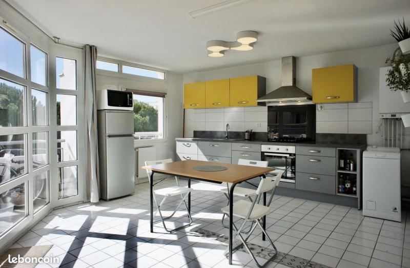 Appartement - 64 m² - 3 pièces