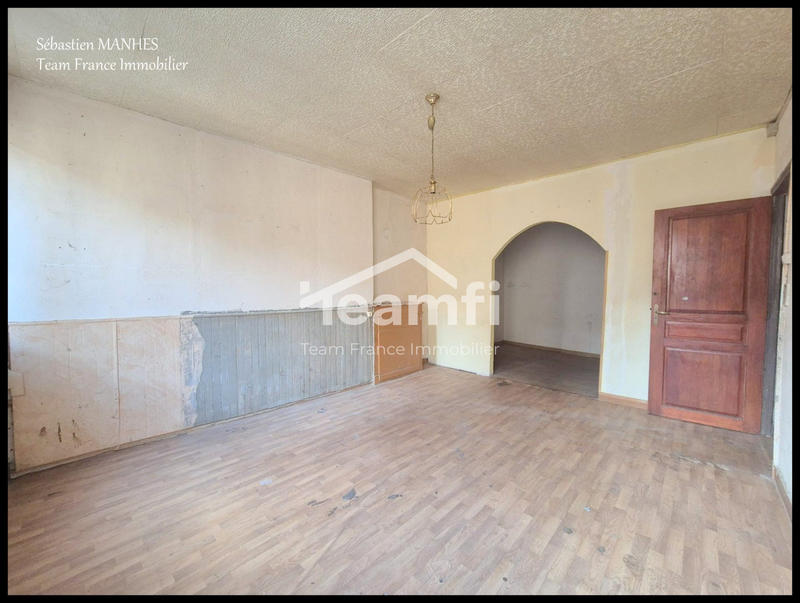 Maison - 123 m² - 8 pièces