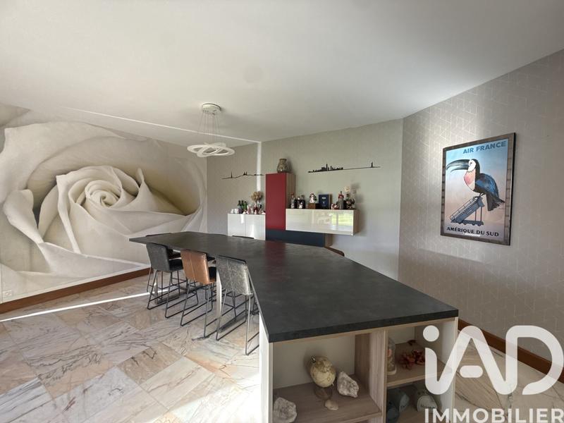 Maison de maîtres - 360 m² - 8 pièces